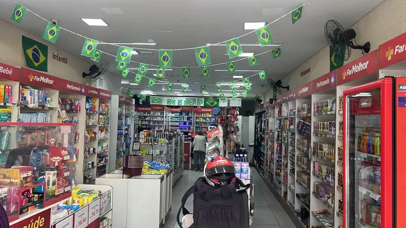 Interior da Farmelhor Cangaíba